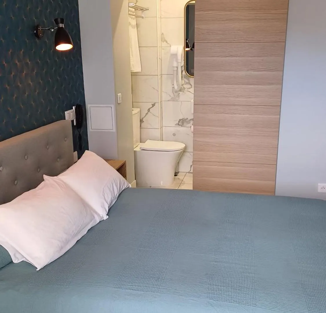Hotel Telemaque Paris 2*,
