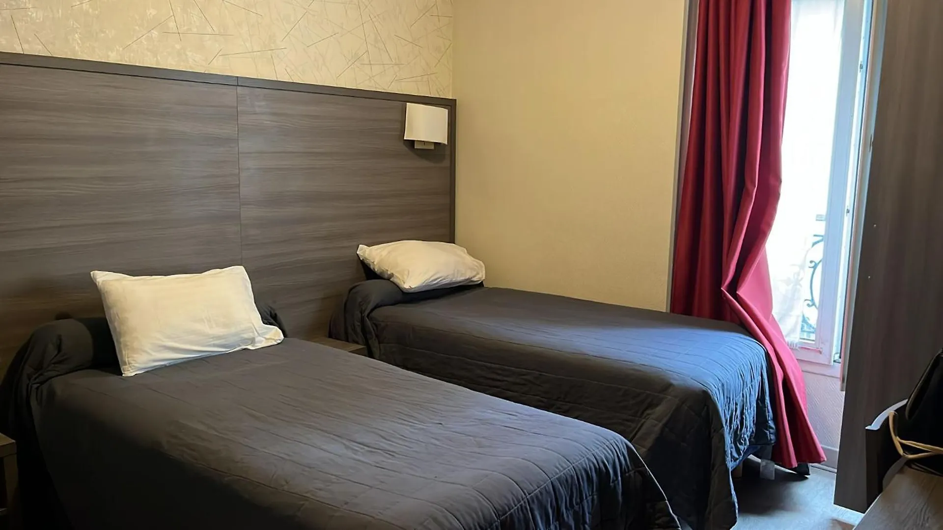 Hotel Telemaque Paris